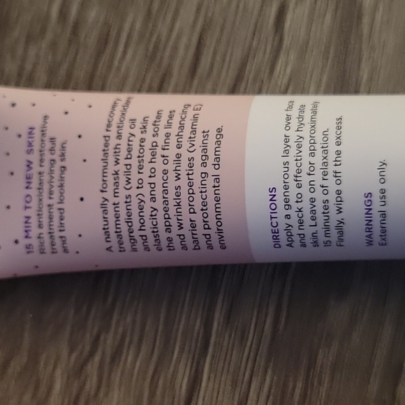 NWOT Hey Honey Sweet Treat Mask - Picture 5 of 5